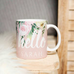 Modern Pastel Roze Bloemen Hallo en u noemt Koffiemok<br><div class="desc">Modern Pastel Roze Bloemen Hallo en u noemt</div>