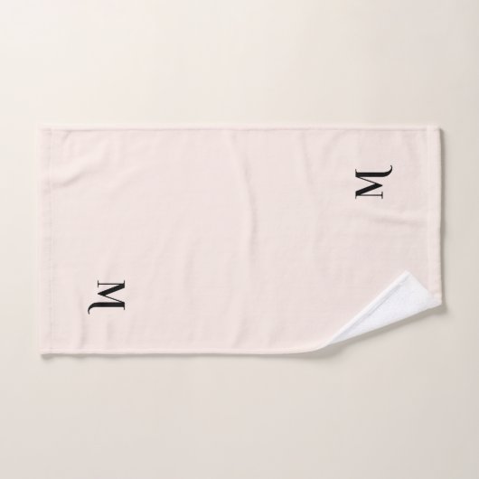 Modern Pastel Roze Elegant Zwart Monogram Initiaal Bad Handdoek (Handdoek)