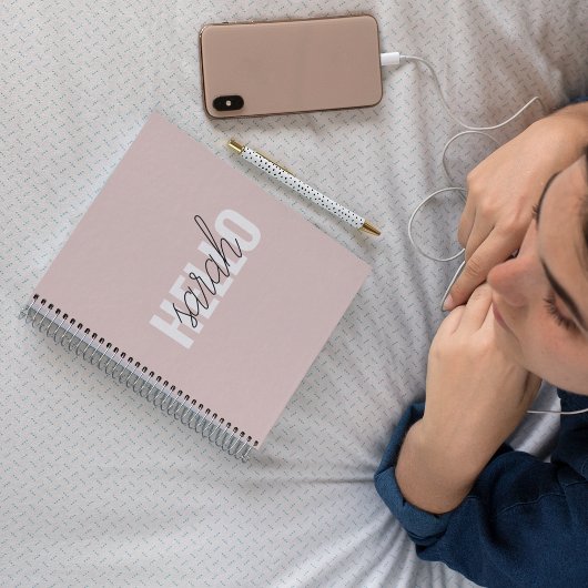 Modern Pastel Roze Hallo en u noemt Notitieboek