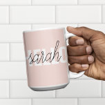 Modern Pastel Roze Hallo en u noemt Tweekleurige Koffiemok<br><div class="desc">Modern Pastel Roze Hallo en u noemt</div>