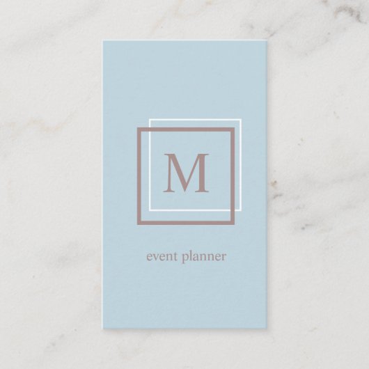Modern pastelblauw monogram gepersonaliseerd visitekaartje (Voorkant)