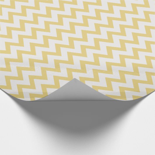 Modern pastelgeel en wit chevron patroon cadeaupapier (Hoek)
