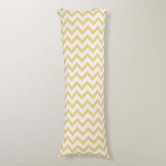 Modern pastelgeel en wit chevron patroon lichaamskussen (Voorkant Verticaal)