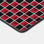 Modern patroon met zwarte en rode diamant bureaumat (Hoek)