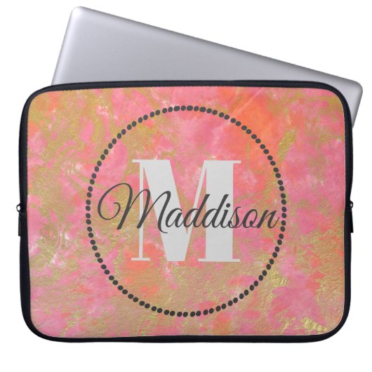 Modern Patroon Monogram Jouw naam Roze marmer Laptop Sleeve (Voorkant)