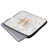 Modern Pattern Monogram Jouw naam Terrazzo Laptop Sleeve (Voorkant onderkant)
