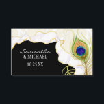 Modern Peacock Feathers Faux Ribbon Damask Swirl Plaatskaartje<br><div class="desc">KLEURENPALET: zwart, wit, crème, goud, mosterd, aquablauw, koningsblauw, paarse en groene. DESIGN COLLECTIE: bijpassende Escort Tafel Zitplaats Kaarten voor het tafelnummer en de naam van de gast. Deze zeer trendy en chique bruiloftsuitnodigingsset in moderne stijl is gemaakt van handgeschilderde waterverf-kunstwerken ontworpen door Audrey Jeanne Roberts. Het kunstwerk bevat een faux...</div>