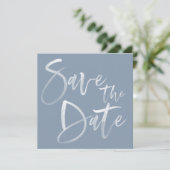 Modern penseel kalligrafiescript Stusty Blue Weddi Save The Date (Staand voorkant)