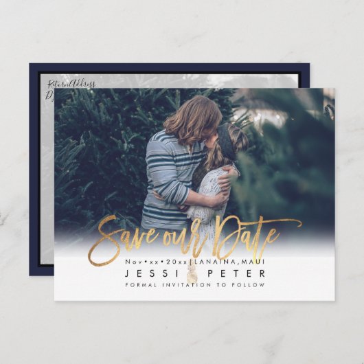 Modern penseelscript onze datum opslaan, gouden an aankondigingskaart (Voorkant / Achterkant)