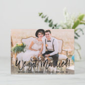 Modern penseelscript we hebben gehuwde foto aankondiging (Staand voorkant)