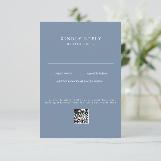 Modern Periwinkle Wedding QR Code RSVP (Staand voorkant)