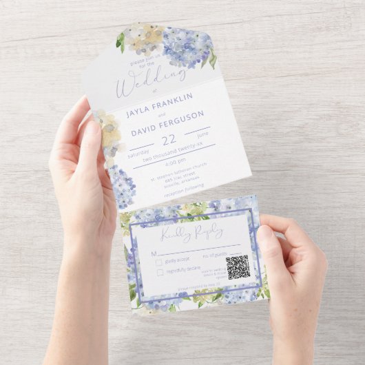 Modern Periwinkle & White Hydrangeas QR Code All In One Uitnodiging (Afscheurbaar)
