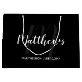 Modern persoonlijk monogram en familienaam zwart groot cadeauzakje (Voorkant)