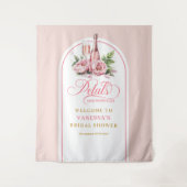 Modern petals and prosecco backdrop blush gold wandkleed (Voorkant)