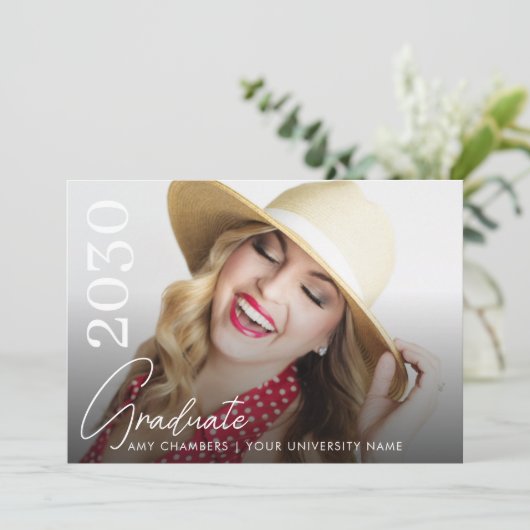 Modern Photo Afstuderen Script Kaart (Staand voorkant)