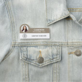 Modern Photo Company Logo Tan Magnetic Naamplaatje (In situ)