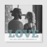 Modern Photo Love Wedding Favor Magneet<br><div class="desc">Deze moderne fotoliefdestekenmagneten zijn perfect voor het bewaren van de data of bruiloft. Pas uw foto,  namen,  trouwdatum en locatie aan. Neem contact met me op via de onderstaande knop als u meer aanpassingen of hulp nodig hebt bij het plaatsen van uw foto op de sjabloon.</div>