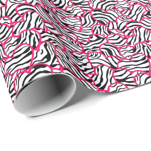 Modern Pink Black Modern Zebra Hearts Pattern Cadeaupapier (Rol Hoek)