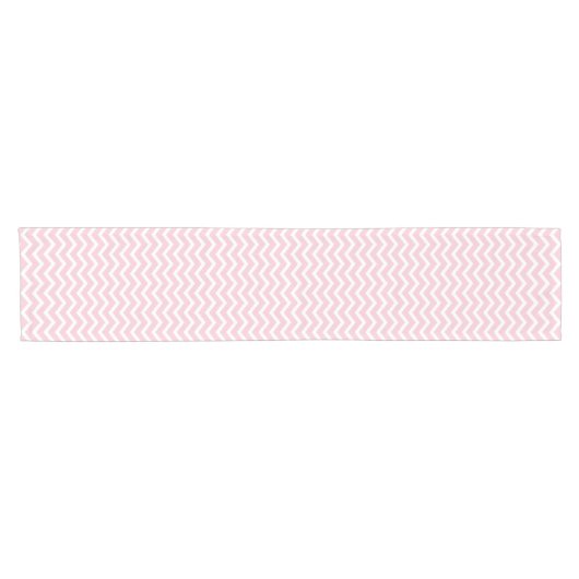 Modern Pink Chevron Stripes Pattern Korte Tafelloper (Horizontaal)