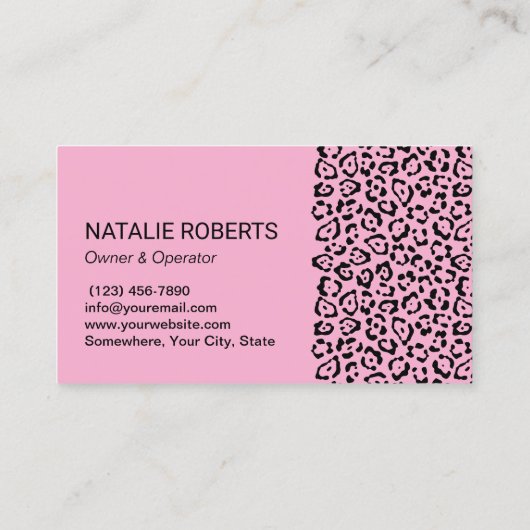 Modern Pink House Cleaning Service Leopard Print Visitekaartje (Achterkant)