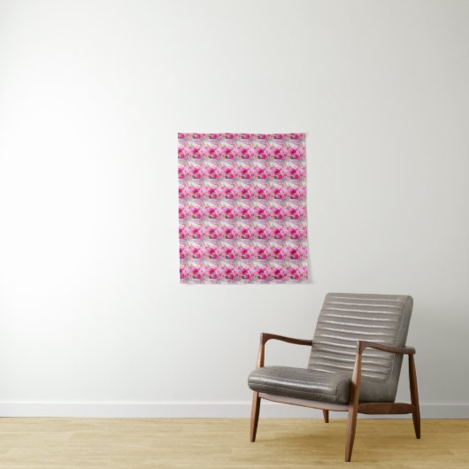 MODERN PINK ROSE TAPESTRY WANDKLEED (In situ)
