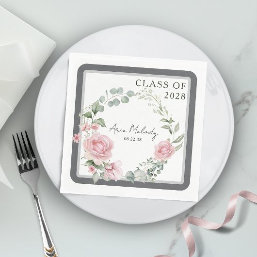 Modern Pink Roses Script Class of Graduation Servet