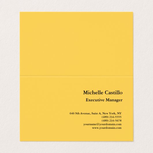 Modern Plain Professioneel Minimalistisch Geel Visitekaartje (Buitenkant ongevouwen)