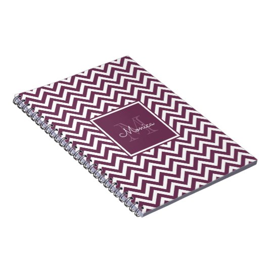 Modern Plum Chevron Pattern Monogram Notitieboek (Rechterzijde)