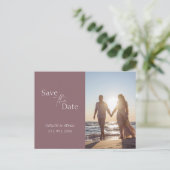 Modern Plum Paars Photo Wedding Save the Date Briefkaart (Staand voorkant)