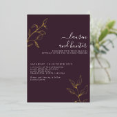 Modern Plum Paars Script Botanical Wedding Gold Folie Uitnodiging (Staand Voorkant)