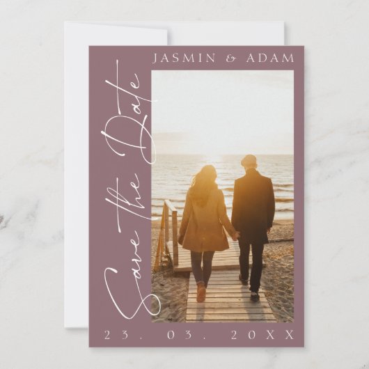 Modern Plum Paars Script Photo Wedding Save The Date (Voorkant)