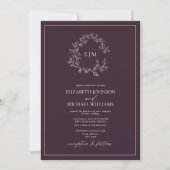 Modern Plum Paarse Leafy Crest Monogram Weddenscha Kaart (Voorkant)