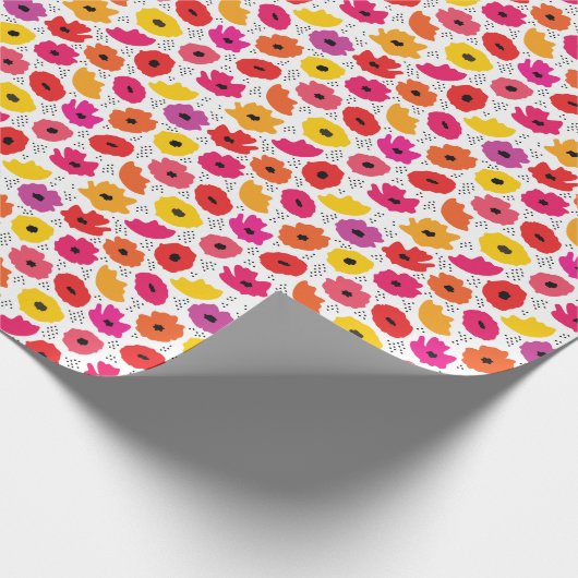 Modern Poppy Roze Rood Sinaasappel Bloemen Stippen Cadeaupapier (Hoek)