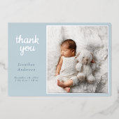 Modern Powder Blue Silver Foil Birth Announcement Folie Feestdagenkaart (Voorkant)