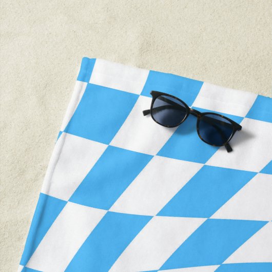 Modern Professioneel Chic Checker Bord Blue Custom Strandlaken (In situ)