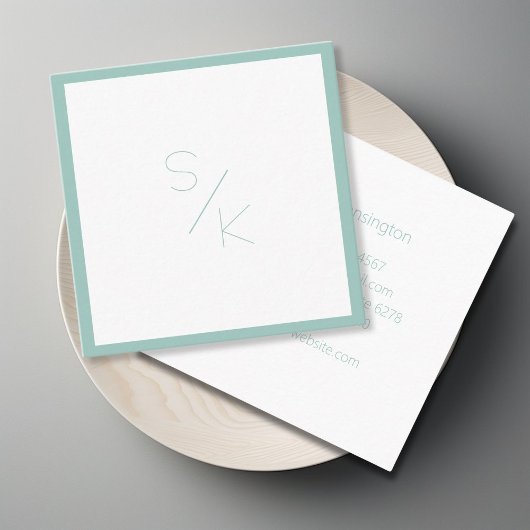 Modern Pur Mint Wit Monogram Visitekaartje