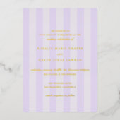 Modern Purple Stripes Elegant Wedding Folie Uitnodiging (Voorkant)
