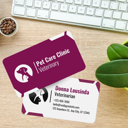 Modern Purple Vet Clinic Business Card for Pet Car Visitekaartje