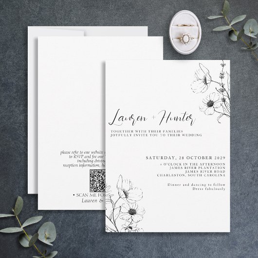 Modern QR Code Script Black White Floral Wedding Kaart