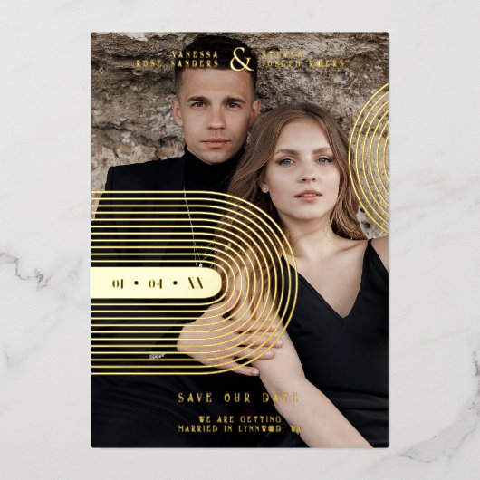 Modern Real Golden 2 Photos Trendy Geometric Arch  Folie Uitnodiging (Voorkant)