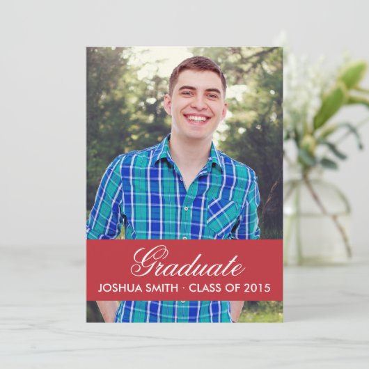 Modern Red Afstuderen Invitation Kaart (Staand voorkant)