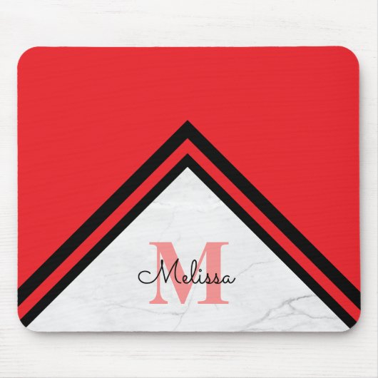 Modern Red and Black Chevron Name Monogram Muismat (Voorkant)