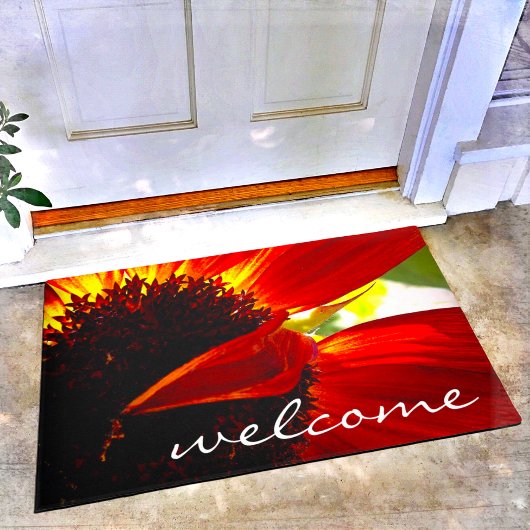 Modern Red Gerber Daisy Photo Welcome Script Deurmat