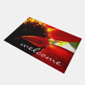 Modern Red Gerber Daisy Photo Welcome Script Deurmat (Schuin)