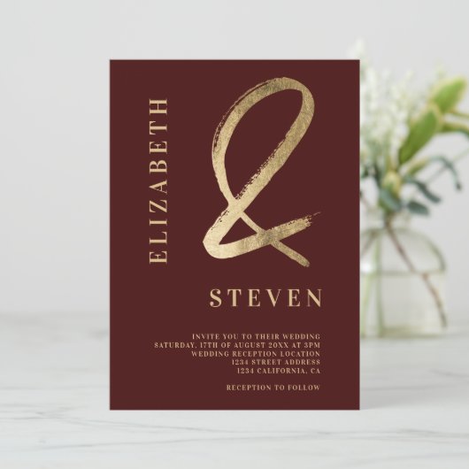 Modern red gold ampersand noemt foto bruiloft kaart (Staand voorkant)