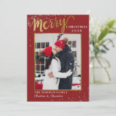 Modern Red Gold Script Merry-kerstfoto Feestdagenkaart (Staand voorkant)