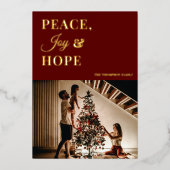 Modern Red Gold Script Peace Joy Hope Foto Folie Feestdagenkaart (Voorkant)