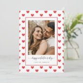 Modern Red Heart Love Photo Valentine's Day Feestdagenkaart (Staand voorkant)