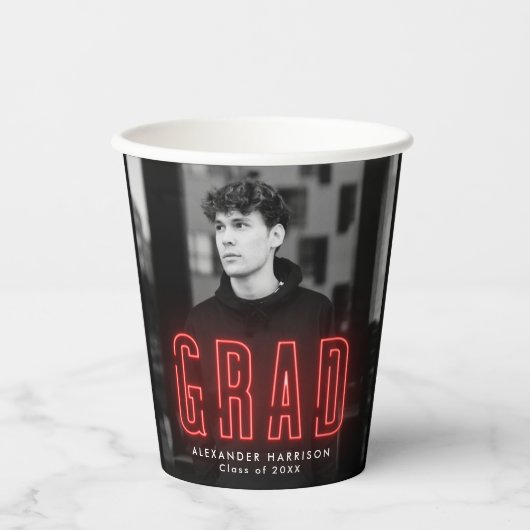 Modern Red Neon Afstuderen Papieren Bekers (Voorkant)