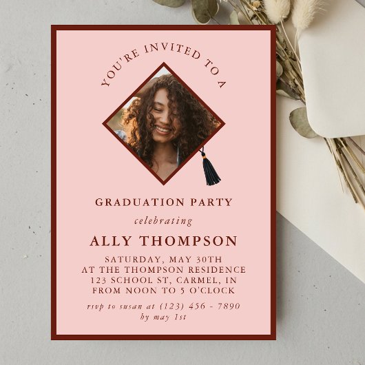Modern Red Photo Frame Graduation Party Kaart